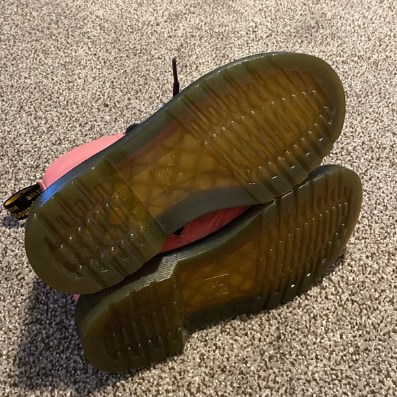 Dr. Martens pink boots size 1 - Picture 6 of 10